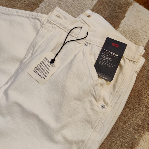 Levi's Dad Utility Straight Leg Jeans in Ecru, size 29 - Picture 7 of 8
